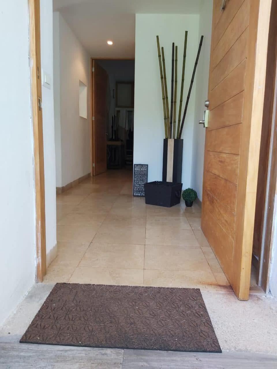 Сasa de vacaciones Stylish Luxe Penthouse - Exclusive Gated Community *