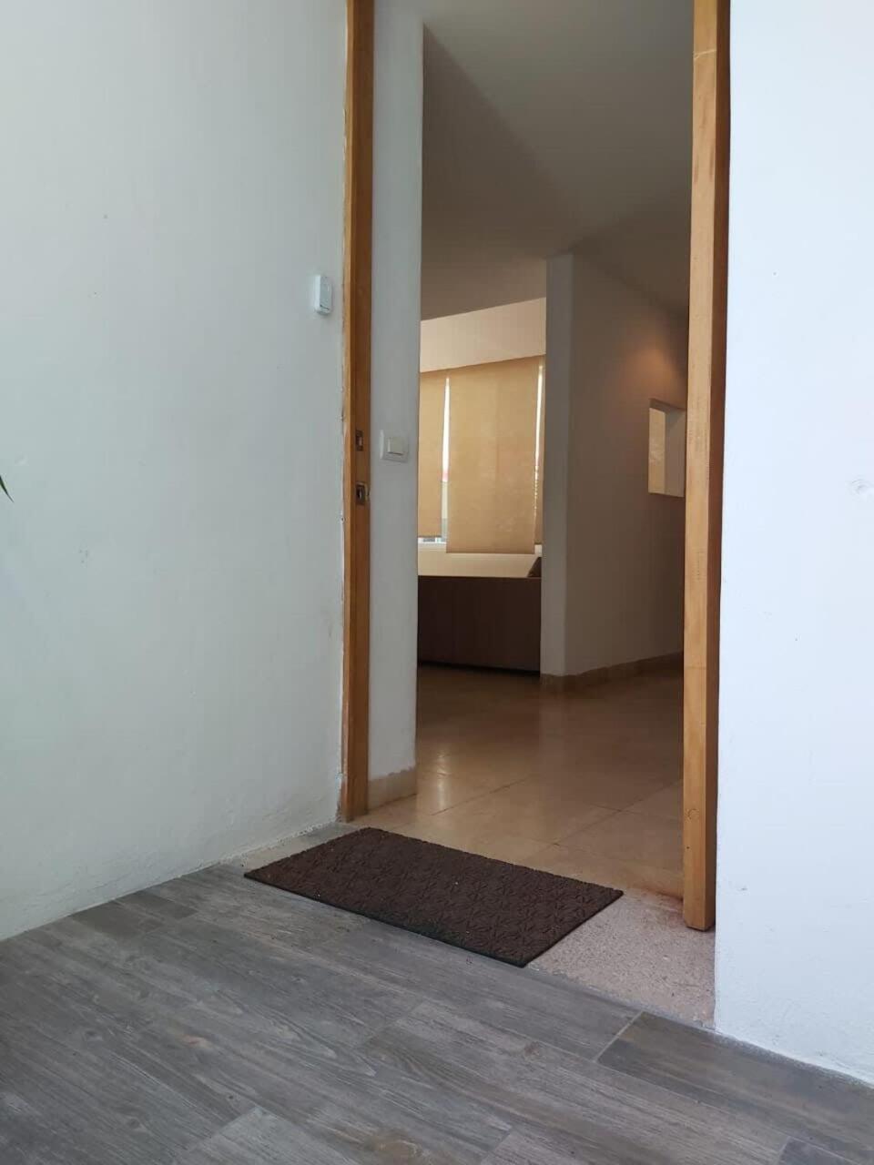 Stylish Luxe Penthouse - Exclusive Gated Community