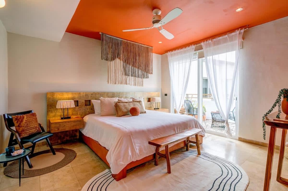 Stylish Luxe Penthouse - Exclusive Gated Community